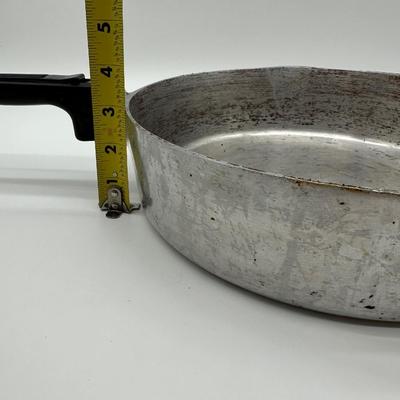 Vintage Wagner Ware Magnalite 10” Covered Skillet – Sidney O, USA