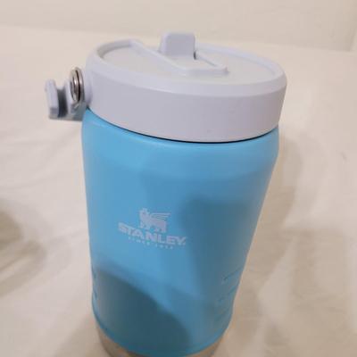 Sale Photo Thumbnail #372: Starbucks Christmas ornament, cuisinart hand mixer, Stanley cold thermos and more!