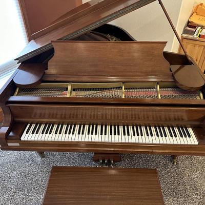 BEAUTIFUL SMITH & NIXON ANTIQUE GRAND PIANO IN EXCELLENT CONDITION (READ DESCRIPTION)