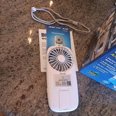 ARCTIC AIR PERSONAL SPACE AND POCKET SIZE COOLERS