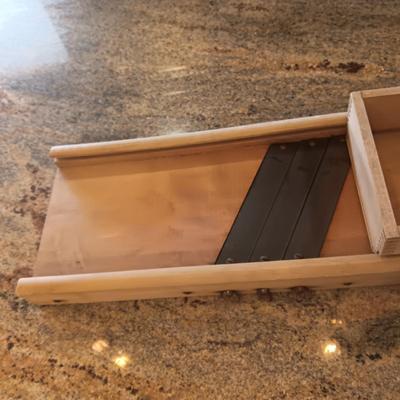 VINTAGE CABBAGE CUTTER