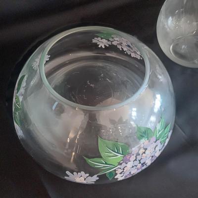 HYDRANGEA FLOWER BOWL AND ETCHED ROSE BOWL