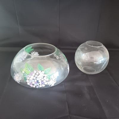 HYDRANGEA FLOWER BOWL AND ETCHED ROSE BOWL