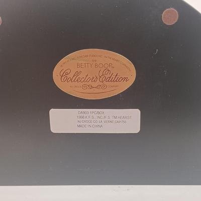 Sale Photo Thumbnail #377