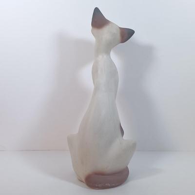 LOT 23: MCM Freeman McFarlin Siamese Cat Statue with Bandwagon Inc Cat Coasters & More