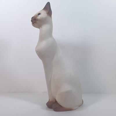LOT 23: MCM Freeman McFarlin Siamese Cat Statue with Bandwagon Inc Cat Coasters & More