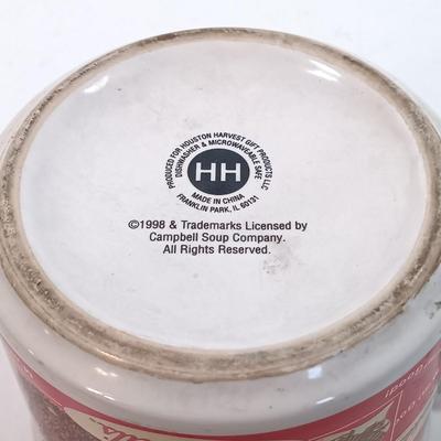 LOT 25: Longaberger Pottery Woven Traditions Bundt Pan, Kirk & Matz Sheffield Carving Knife and Fork, Pampered Chef Easy Accent...