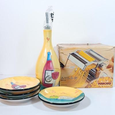 LOT 36: Marcato Atlas 150 Pasta Maker & HausenWare Olive Oil Dipping Set