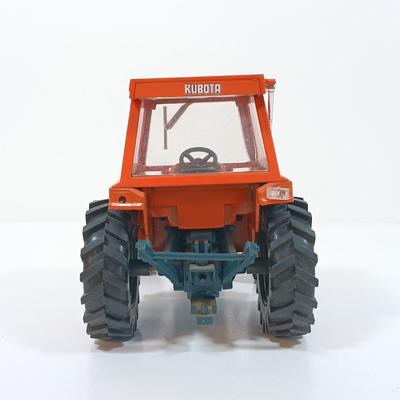 LOT 40: Yonezawa Kubota MType Toy Tractor