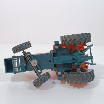 LOT 40: Yonezawa Kubota MType Toy Tractor