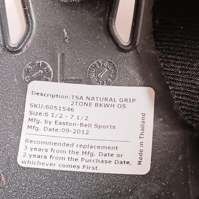 LOT 42: Vintage Bowman Football Cards, NWT Rawlings Baseball Glove, KMart 20th Anniversary Baseball Cards, Purina Co Baseball Cards &...