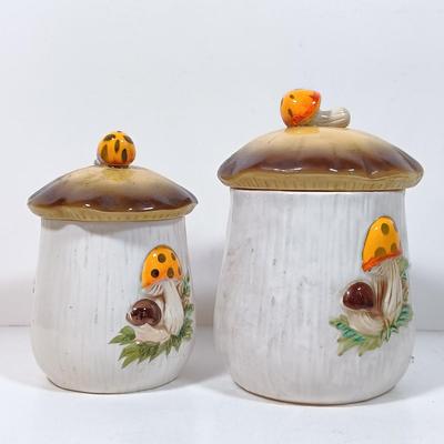 LOT 44: Sears 1978 Merry Mushroom Jars, Ateco Icing Set, Wear Ever Cookie Gun & Moulinex Julienne