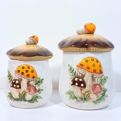 LOT 44: Sears 1978 Merry Mushroom Jars, Ateco Icing Set, Wear Ever Cookie Gun & Moulinex Julienne