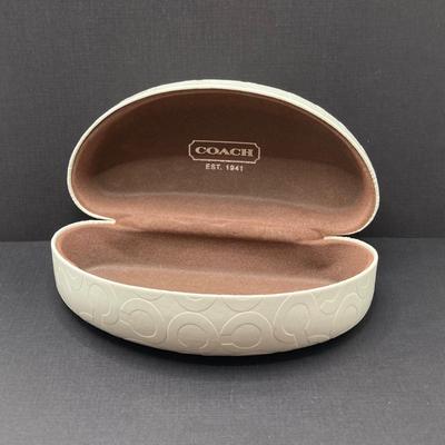 LOT 55: Coach Sunglasses (HC 8027 (L902 Scarlett) 5006/13 (Tortoise) with Case