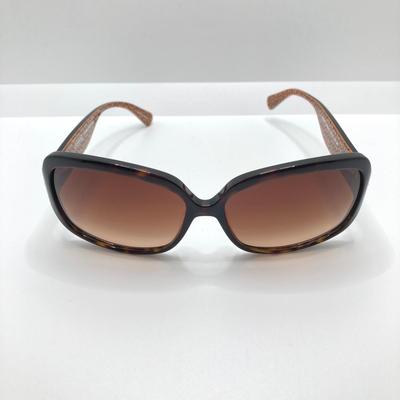 LOT 55: Coach Sunglasses (HC 8027 (L902 Scarlett) 5006/13 (Tortoise) with Case