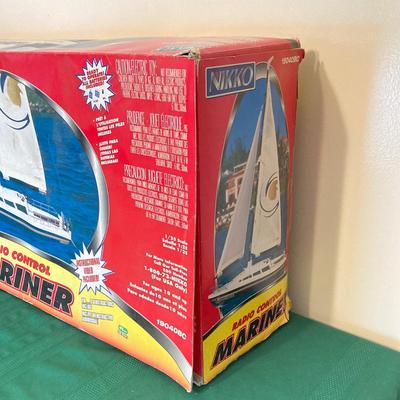 LOT 56: Nikko Radio Control Mariner 19040BC in Original Box