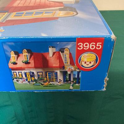 LOT 57: Vintage Suburban House Playmobil 3965 (Modern Red Roof Home) in Original Box