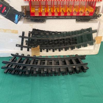 LOT 58: Vintage Walt Disney World R.R. (New Bright Industrial Co.) No. 95005 Train in Original Box