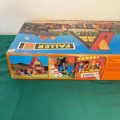 LOT 59: Vintage Faller E-Train 3653 Train Station in Original Box