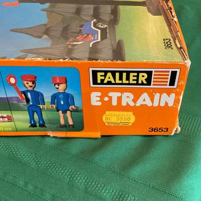 LOT 59: Vintage Faller E-Train 3653 Train Station in Original Box
