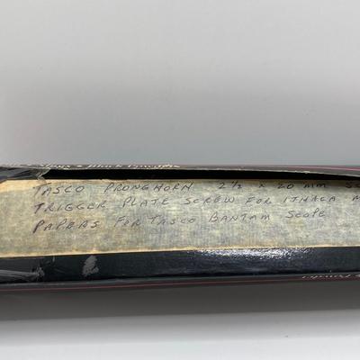 LOT 68: Tasco Pronghorn Rifle / Target Scope, Trading Cards (Roundup, Country Classics, Automotive Museum and Airplane), West Virginia...