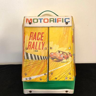 LOT 72: Vintage Motorific Race Rally Carrying Case and Siku 1934 Wohnmobil Hymer Caravan / Camping Car in Original Package