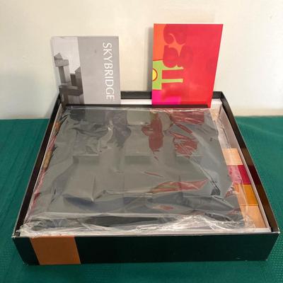 LOT 74: Toys, Games, Building Sets - Archiblocks Building Systems Greek Period, Fun with Kieroglyphs, Gigamic Quoridor and Guildcraft...