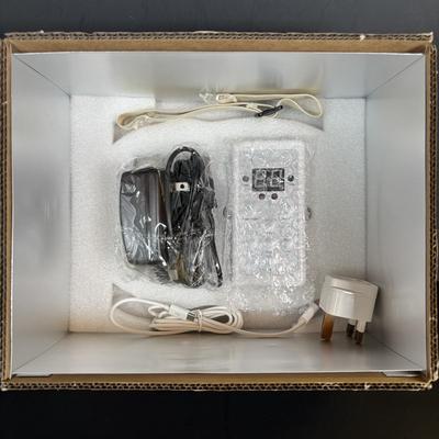 LOT 3: LED Light Therapy Face Mask & Skincare Options PHF-PH-1 Beauty Light/Treatment