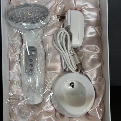 LOT 3: LED Light Therapy Face Mask & Skincare Options PHF-PH-1 Beauty Light/Treatment