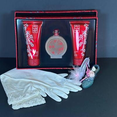 LOT 85: NIP Lucky Number 6 Gift Set, Beautiful Embroidered Elbow Length Bridal Gloves & Collector Shoes