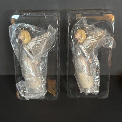 LOT 87: Vintage Hallmark Keepsake Joyful Tidings Angel Ornaments: Emeralda, Cordelia, Gilda, Arianne