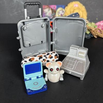 LOT 92: Bratz Doll Accessories: Shoes, Clothing, Trading Cards, Sunglasses, Brushes and More