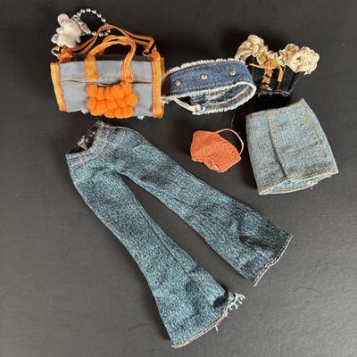 LOT 92: Bratz Doll Accessories: Shoes, Clothing, Trading Cards, Sunglasses, Brushes and More