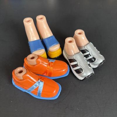 LOT 92: Bratz Doll Accessories: Shoes, Clothing, Trading Cards, Sunglasses, Brushes and More