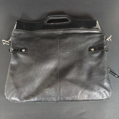 LOT 94: Coach Leather Fold-over Tote Shoulder Bag Model M0873-13380 along with a Coach Lather Zip Accordion Wallet