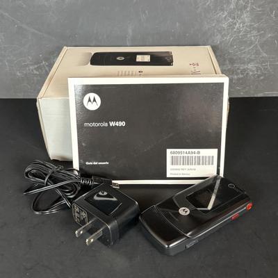 LOT 95: Vintage Motorola W490 Flip Phones