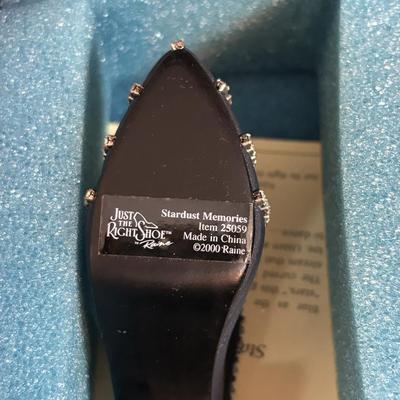 LOT 96: Lenox Lamb Easter Egg, Bride/Groom Ornaments, Just the Right Shoe Collectibles, Vintage Bride/Groom Toasting Glasses, Mikasa...