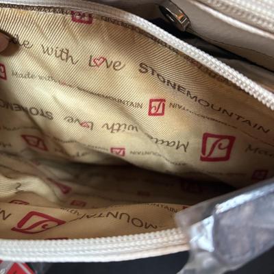 LOT 101: New w/Tags Stone Mountain Leather Plugged in Pebble Tote Bone/Black & Bone/Blue