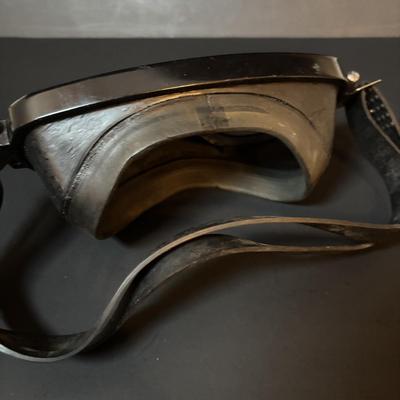 LOT 106: Vintage Scuba Diving Masks