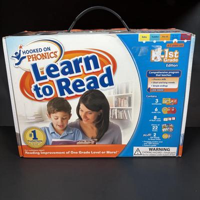 LOT 107: Hooked on Phonics K-1st Grade & Cubo Wooden Rainbow Toy