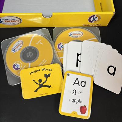 LOT 107: Hooked on Phonics K-1st Grade & Cubo Wooden Rainbow Toy