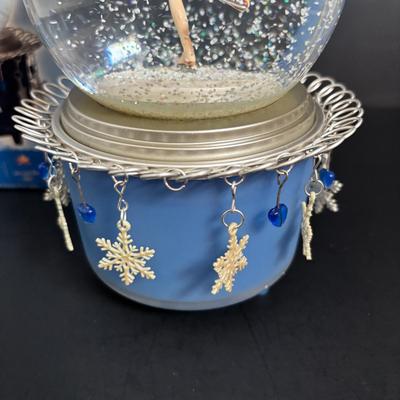 LOT 112: Limited Edition Hallmark Olympic Medalist Musical Snow Globe, Crabtree & Evelyn Mug, Porcelain Farm Animals & Pimpernel...