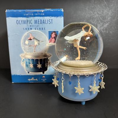 LOT 112: Limited Edition Hallmark Olympic Medalist Musical Snow Globe, Crabtree & Evelyn Mug, Porcelain Farm Animals & Pimpernel...