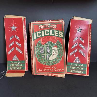LOT 117: Vintage Christmas: Clamp-on Metal Ice Skates, REAL Tinsel, Red Cellophane Christmas Wreaths w/Electric Candles, Foil/Tinsel...