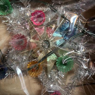 LOT 117: Vintage Christmas: Clamp-on Metal Ice Skates, REAL Tinsel, Red Cellophane Christmas Wreaths w/Electric Candles, Foil/Tinsel...