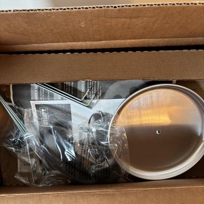 LOT 119: NIB Weber Smokey Joe Grill