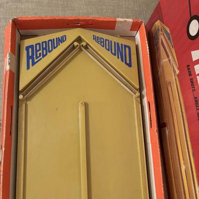 LOT 123: Vintage Games: Rebound, Easy Money, Game of the States, Hi Q and others