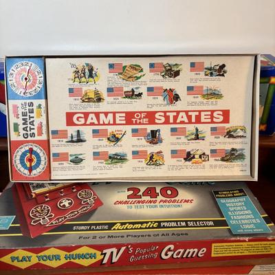 LOT 123: Vintage Games: Rebound, Easy Money, Game of the States, Hi Q and others