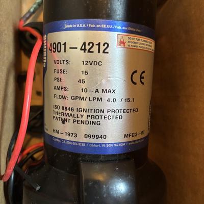 LOT 124: Pentair Shur Flo Aqua King II Fresh Water Pump