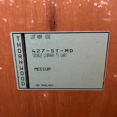 Thornwood Oak TV-Entertainment Center (O-BC)